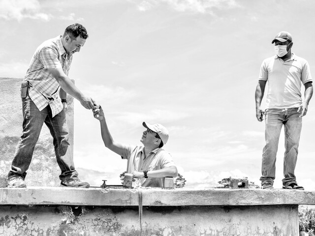 Men at work in Honduras