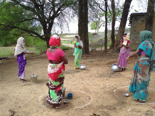 Handwashing instructions in India