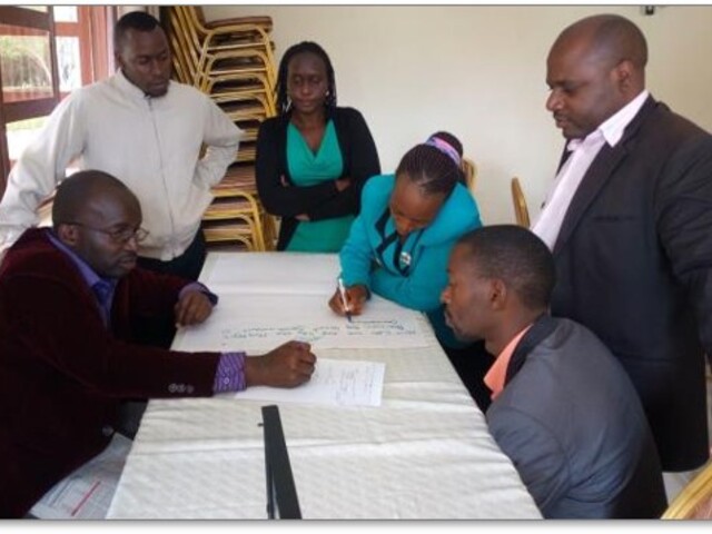 Workshop with learning alliance in Kabarole, incl. District Councillor, District Engineer, Health Officer, NGO representative