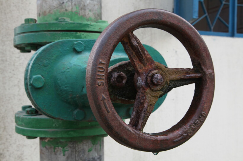 A gate valve