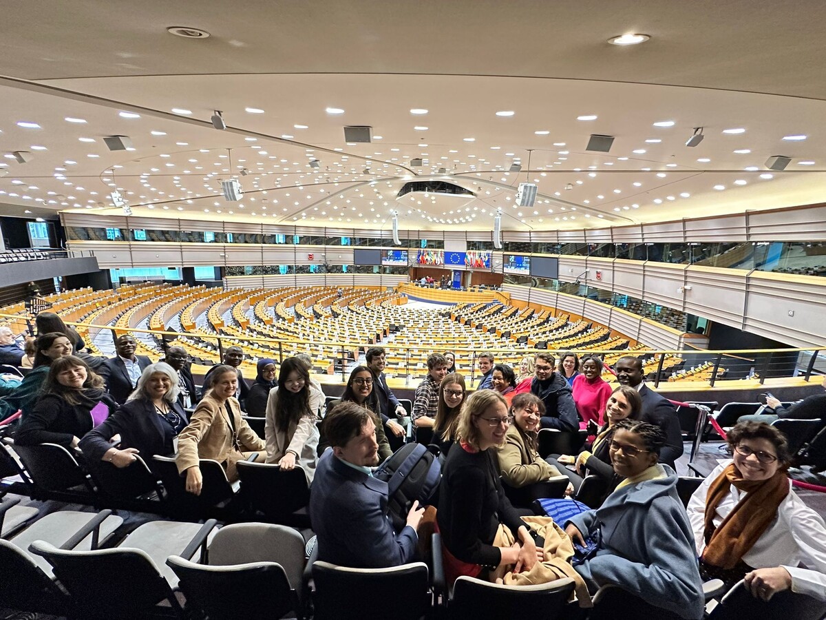 School for Thinktankers participants at the European Parliament. Photo credits: On Think Tanks