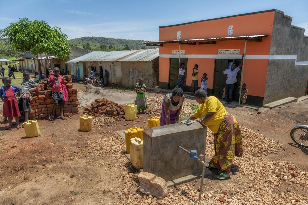 A pay as you fetch water point in Kamwenge, Uganda. Photo by Jeroen van Loon A pay as you fetch water point in Kamwenge, Uganda. Photo by Jeroen van Loon