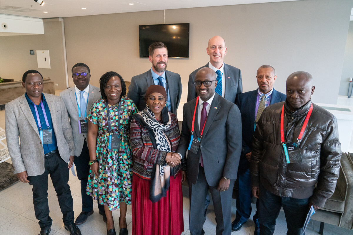 Handover event between the Ghana and Rwanda Governments. Image Credits: Rockin Pictures