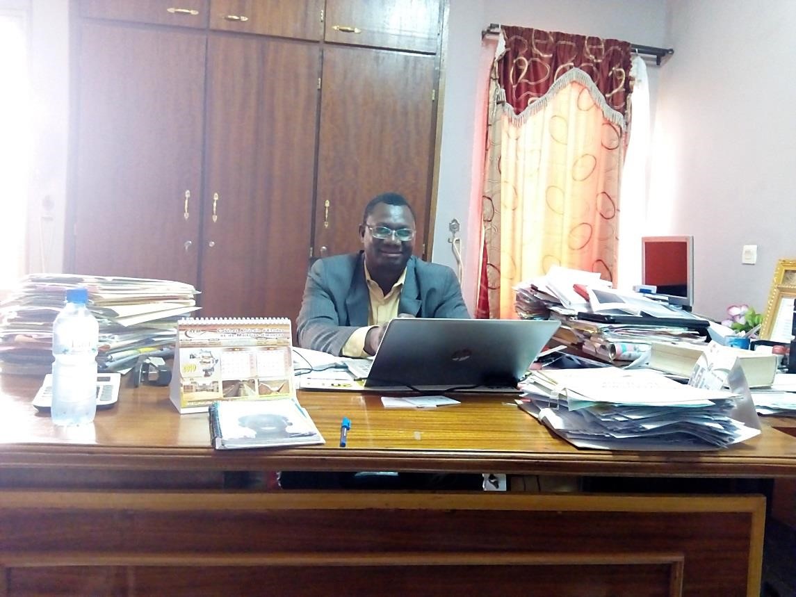 A. Héma, mayor of Banfora A. Héma, mayor of Banfora