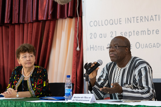 UNICEF country representative and the Minister of Water and Sanitation