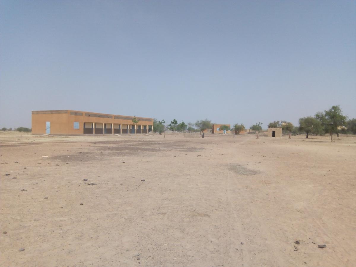 Ecole fermée dans la commune de Pobé-Mengao Ecole fermée dans la commune de Pobé-Mengao
