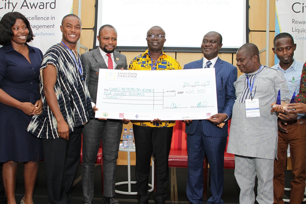 Kumasi Metropolitan Assembly with their award Kumasi Metropolitan Assembly with their award