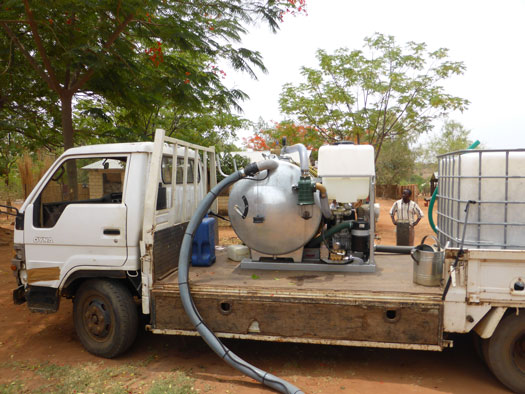 ROM Mobile Desludging Unit in Malawi. Photo: ROM bv, The Netherlands ROM Mobile Desludging Unit in Malawi. Photo: ROM bv, The Netherlands